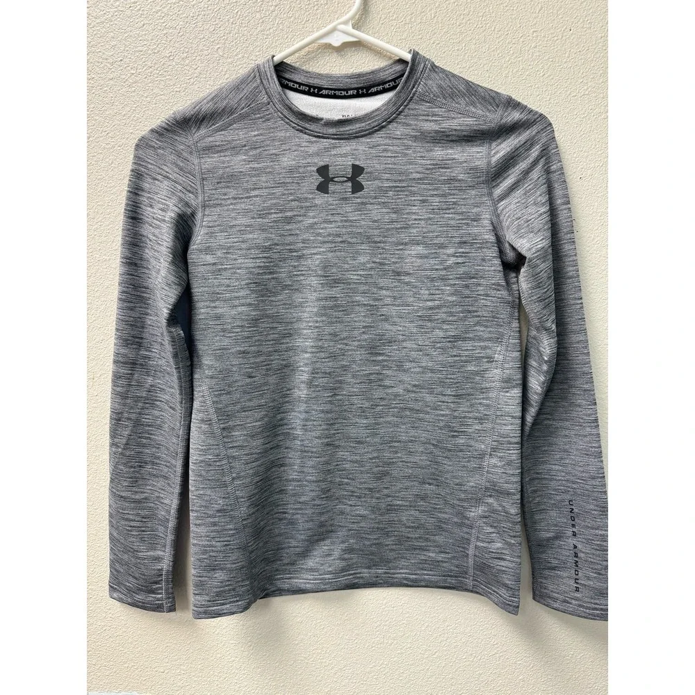 Underarmour Youth Long Sleeve Work Out Shirt Size Youth‎ Large